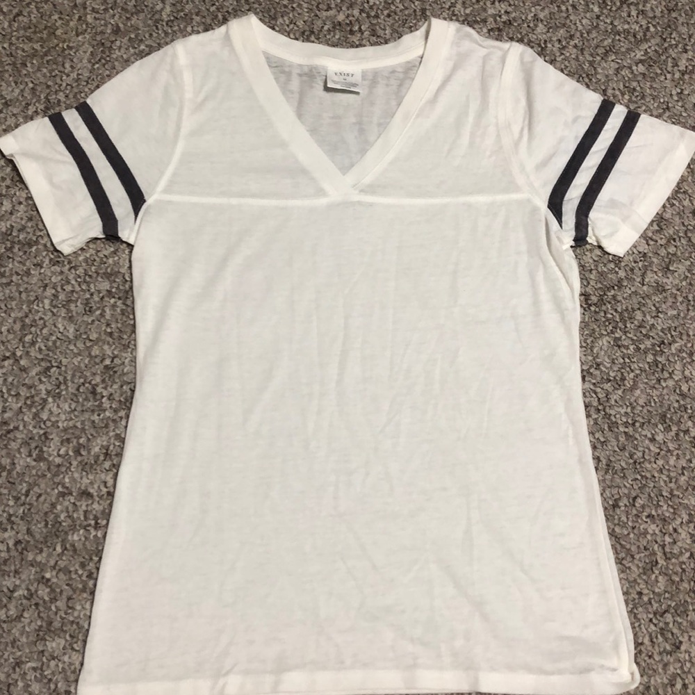 Like new V neck tee with striped sleeves